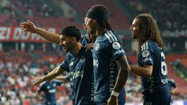 Fenerbahçe Samsun’da 2-0 kazandı: “Ucuz kurtulduk”
