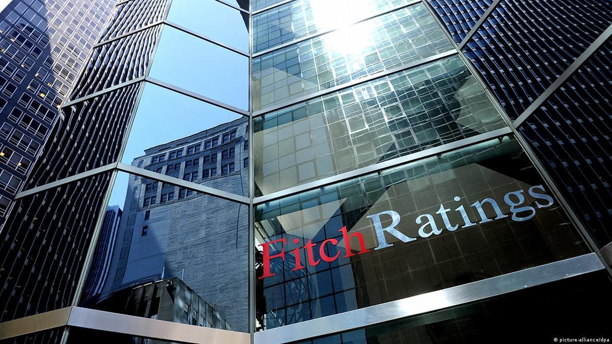 Fitch ABD'nin kredi notunu teyit etti
