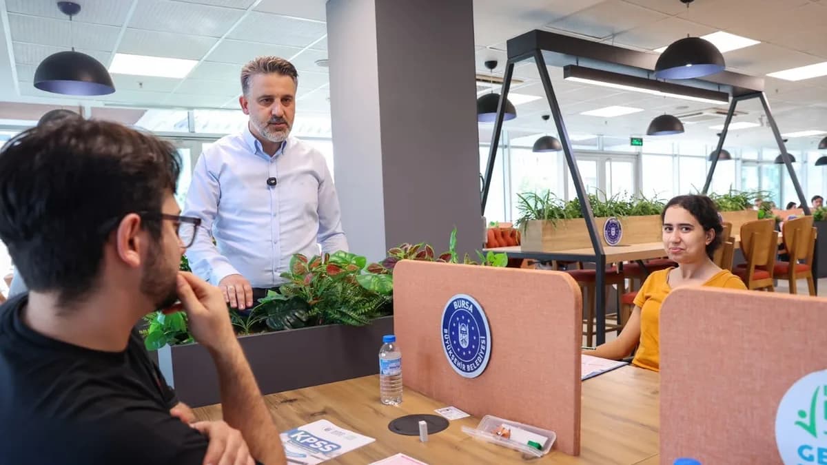 Büyükşehir'den 2 bin 500 adaya KPSS provası