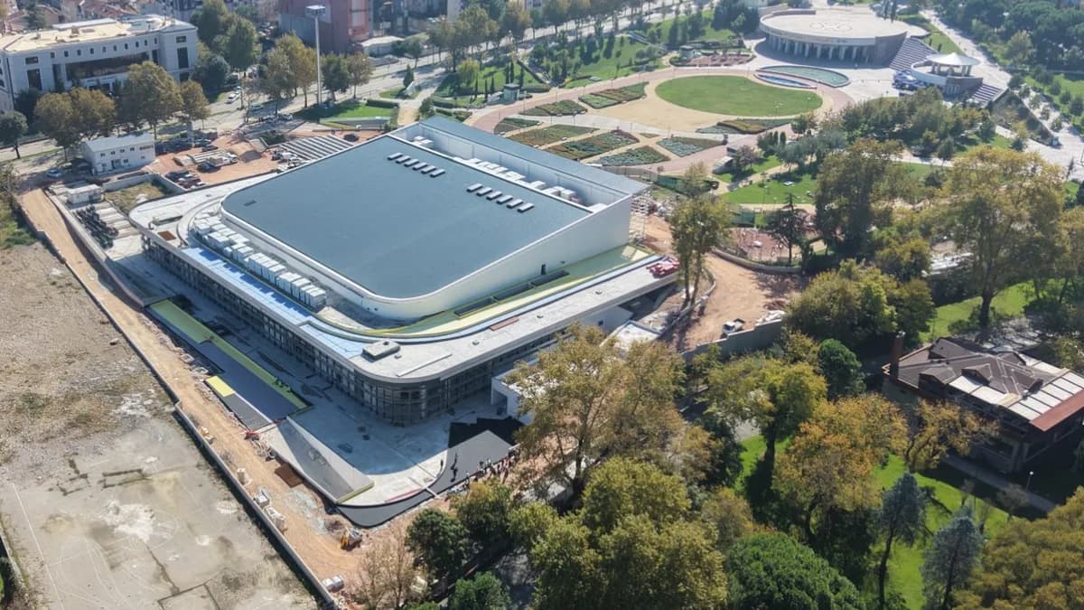 Atatürk Spor Salonu'nda sona doğru