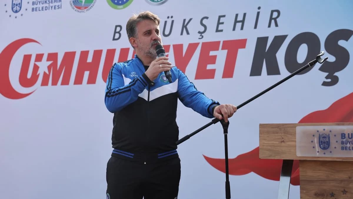 Binlerce Bursalı Cumhuriyet için koştu