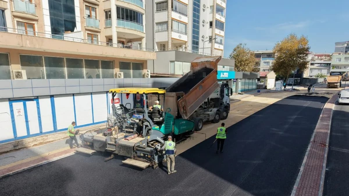 Büyükşehir, Erdoğan Caddesi'ni yeniliyor