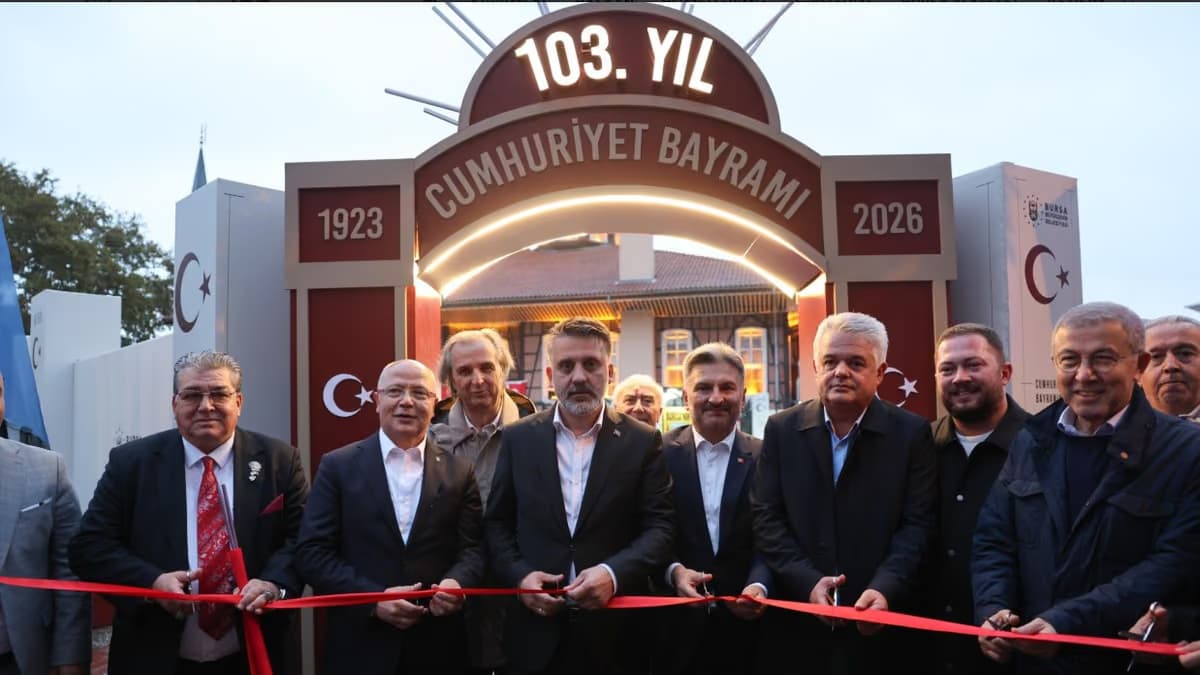Cumhuriyet ritminde Bursa tek yürek