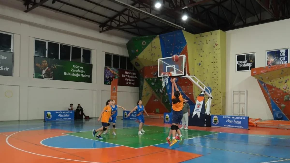 İnegöl’de Sokak Basketbolu Heyecanı Başladı