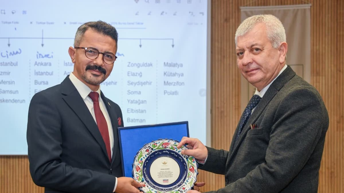 Osmangazi Belediyesi KPSS Adaylarının Yanında