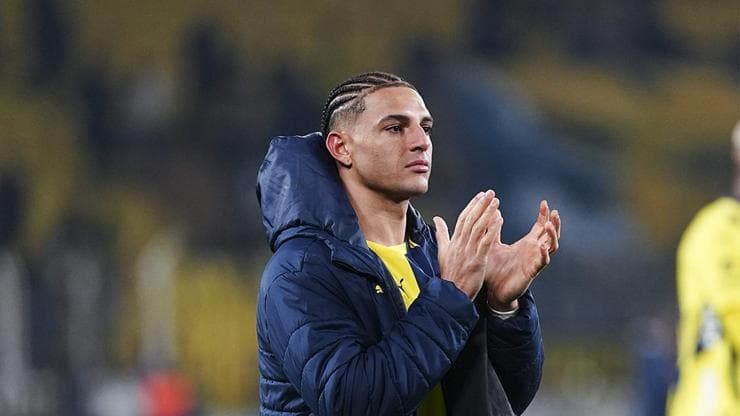 Fenerbahçe'nin yeni stoperi Diego Carlos, sakatlığa takıldı!