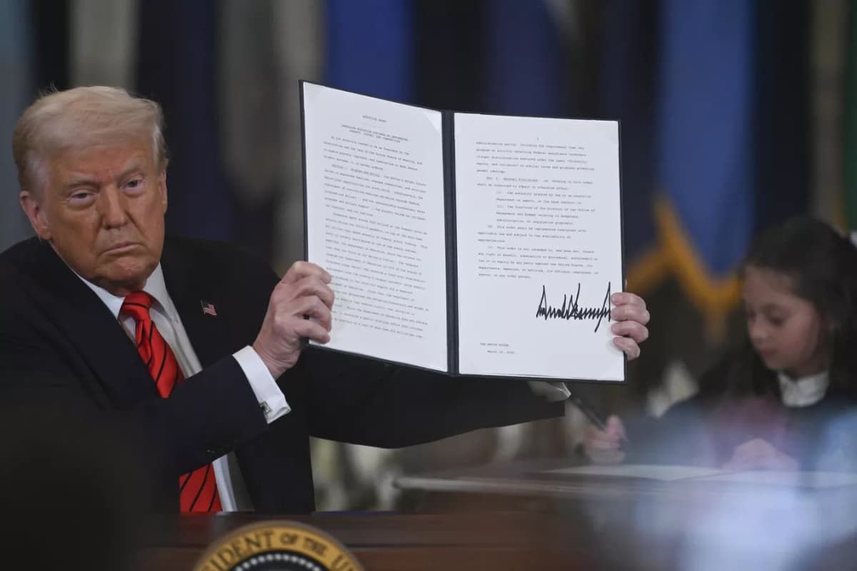 Trump 'yapay zeka kararnamesi' imzaladı