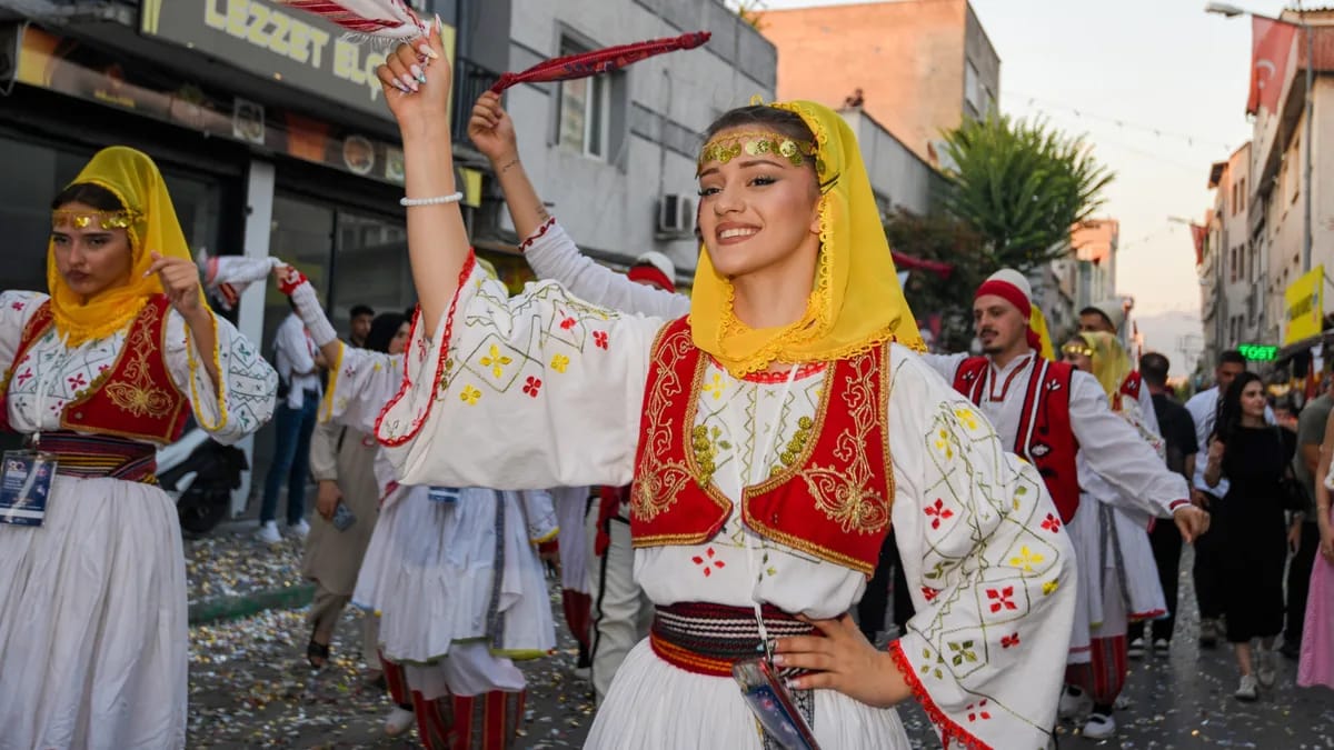 Osmangazi’de Uluslararası Balkan Festivali Başladı