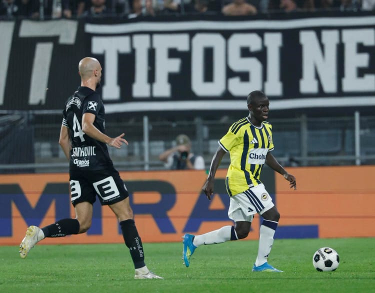 UEFA Şampiyonlar Ligi’nde Play off’tayız