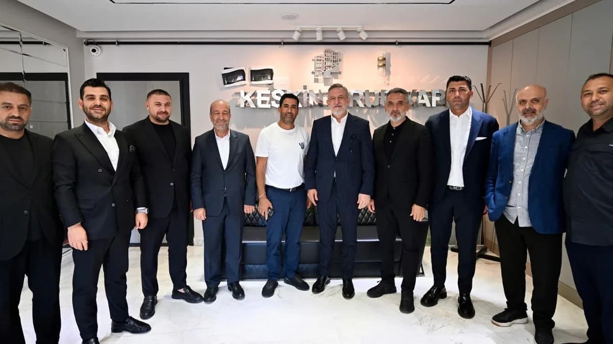 İbrahim Burkay’dan Şahin Keskin’e Ziyaret: Bursa İş Dünyasının Gündemi Masaya Yatırıldı