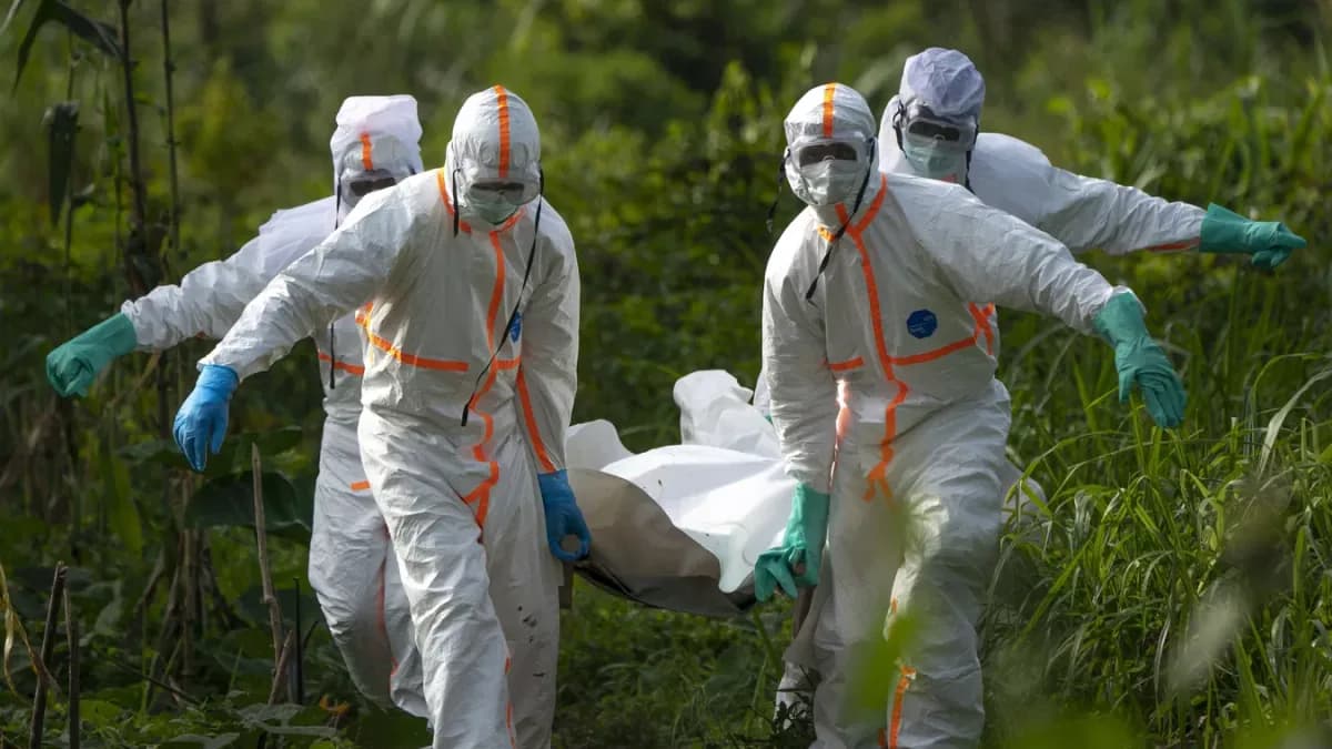 Ebola salgınında bilanço ağırlaşıyor: Vaka sayısı 6 bini geçti