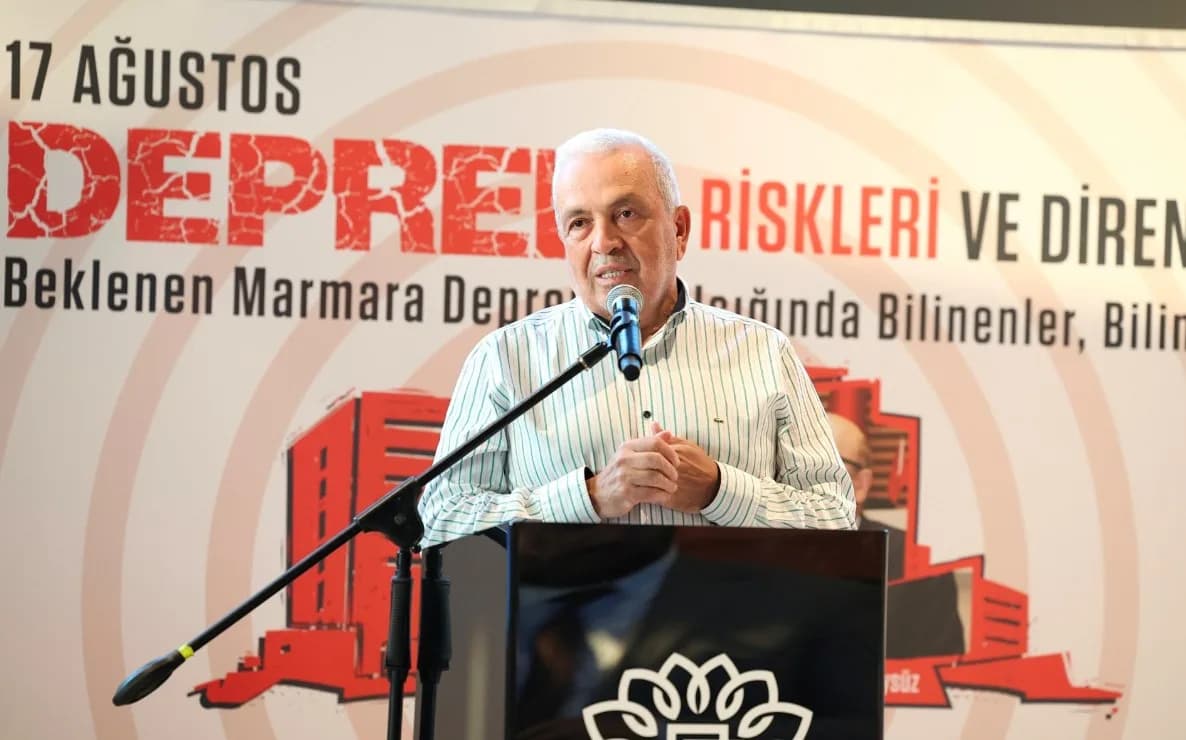 Nilüfer’de Prof. Dr. Okan Tüysüz’den deprem uyarıları