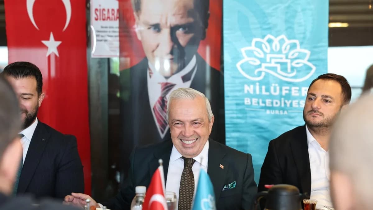 Başkan Şadi Özdemir Bursaspor tribün liderleriyle bir araya geldi