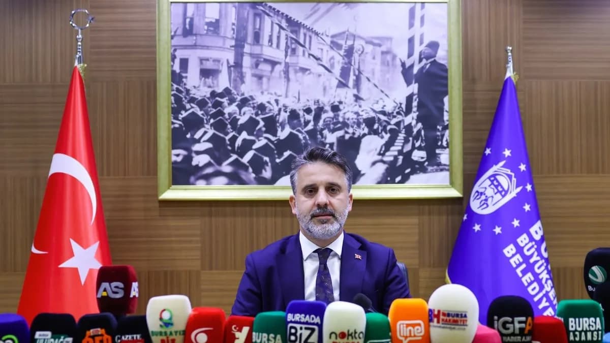 Başkan Vekili Biba: “Bütün otobüsleri elektrikliye çevireceğiz”