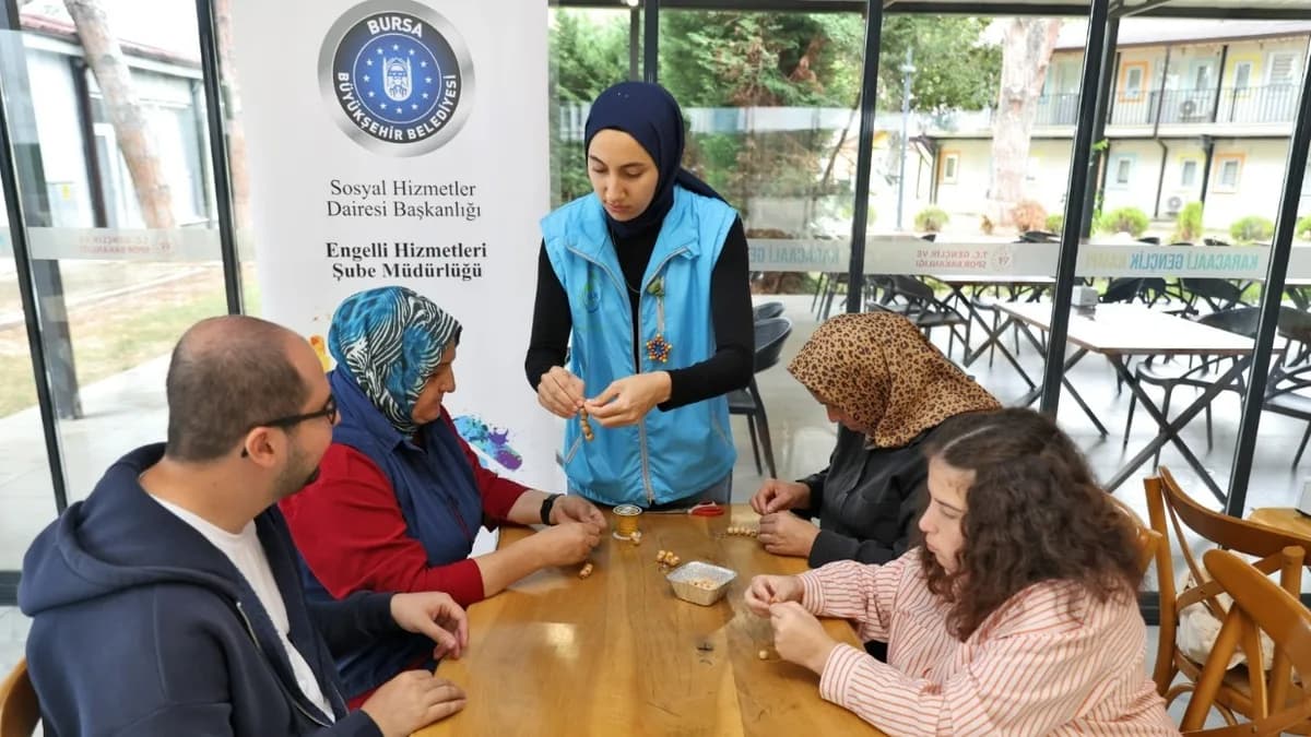 Büyükşehir'den özel gereksinimli gençler için kamp