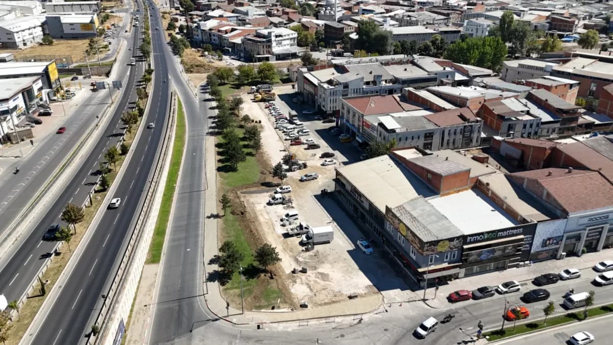 Ertuğrulgazi Caddesine 165 Araçlık Otopark Yapılıyor