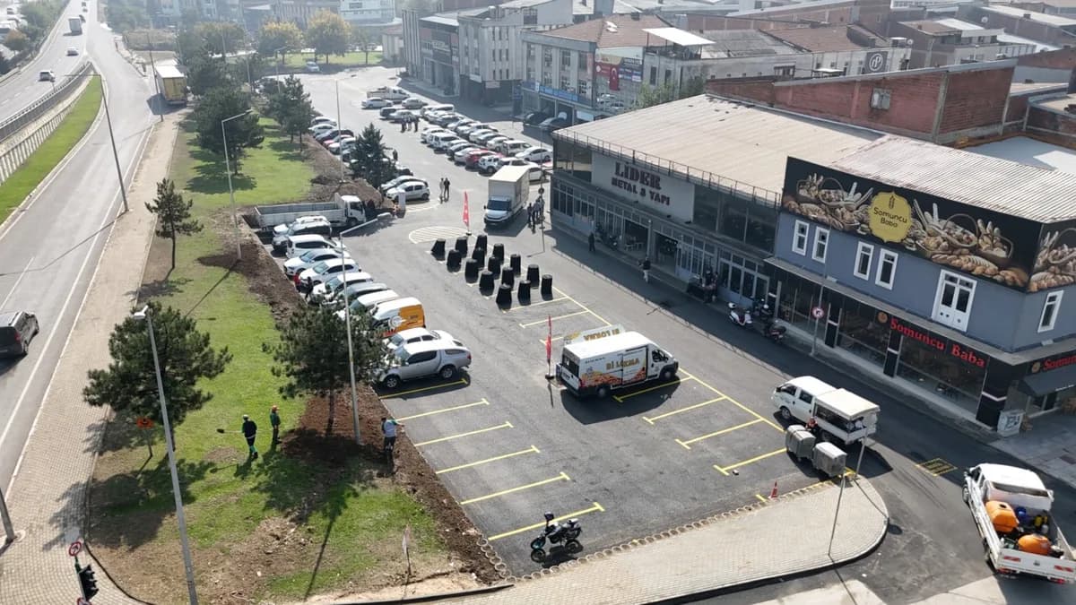 Mobilya Sanayisine Nefes Aldıran Otopark Hizmete Girdi