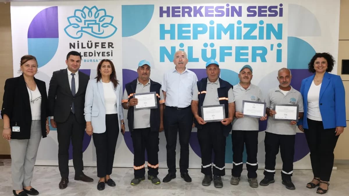 Nilüfer Belediyesi kursiyerleri sertifikalarını aldı