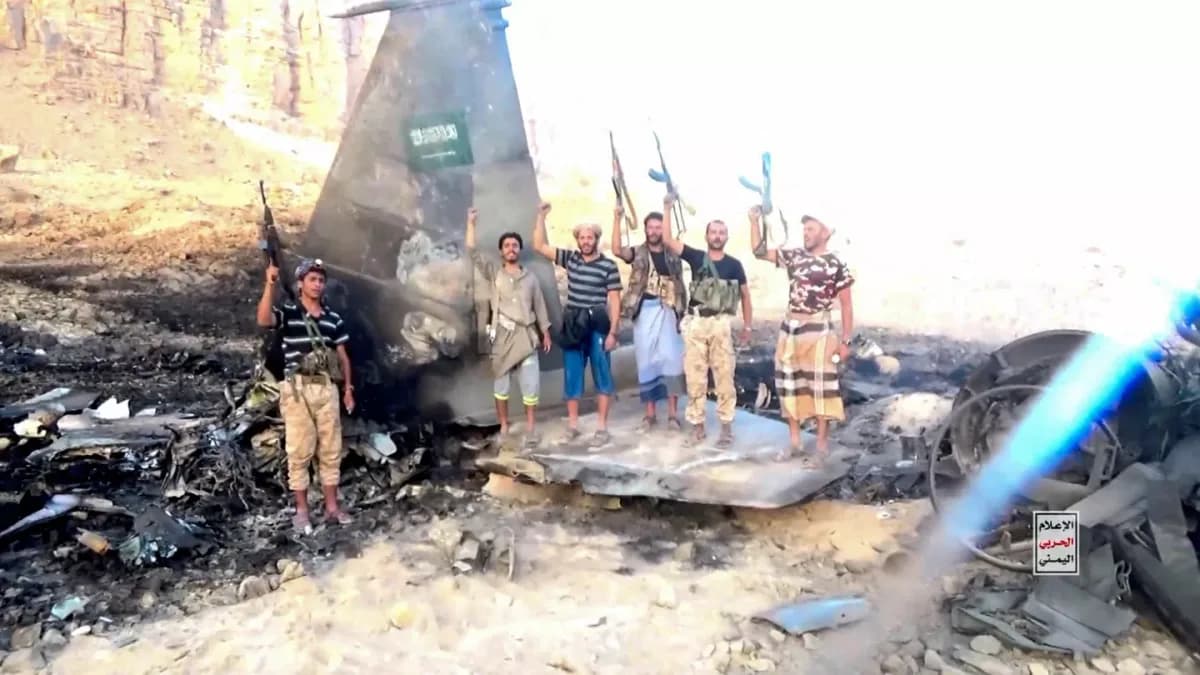 Husiler Suudi F-15’ini düşürdüklerini açıkladı: Enkaz görüntüleri yayımlandı