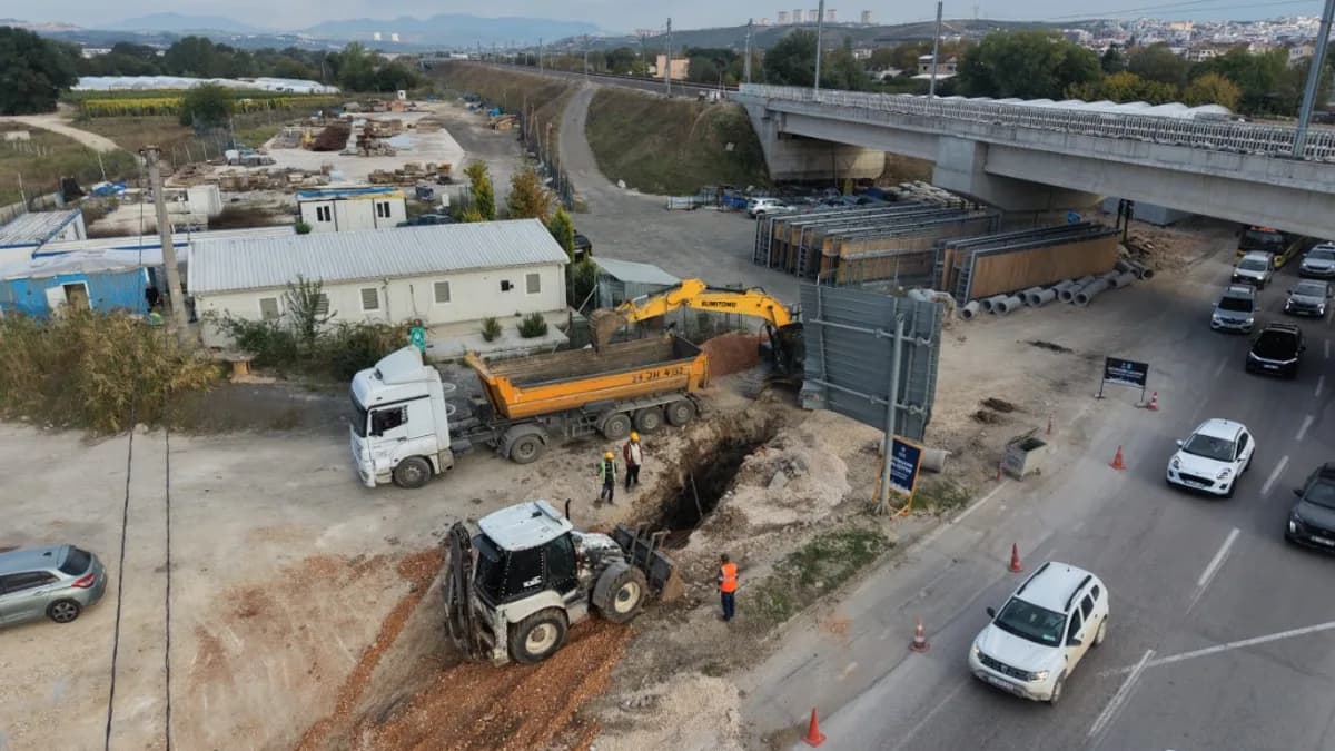 Büyükşehir’den kesintisiz altyapı mesaisi