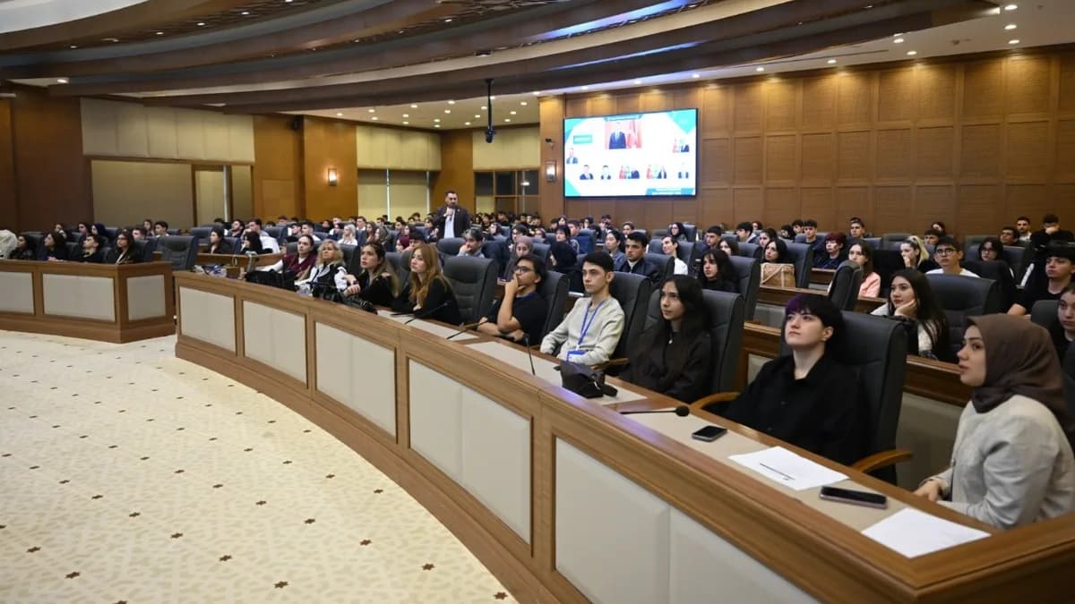 Büyükşehir’den stajyer öğrencilere oryantasyon eğitimi