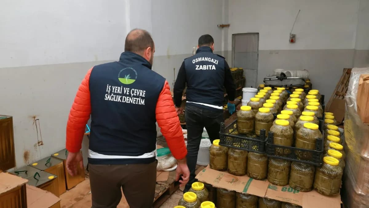 Osmangazi’de Sağlığı Tehdit Eden 6,5 Ton Gıda İmha Edildi