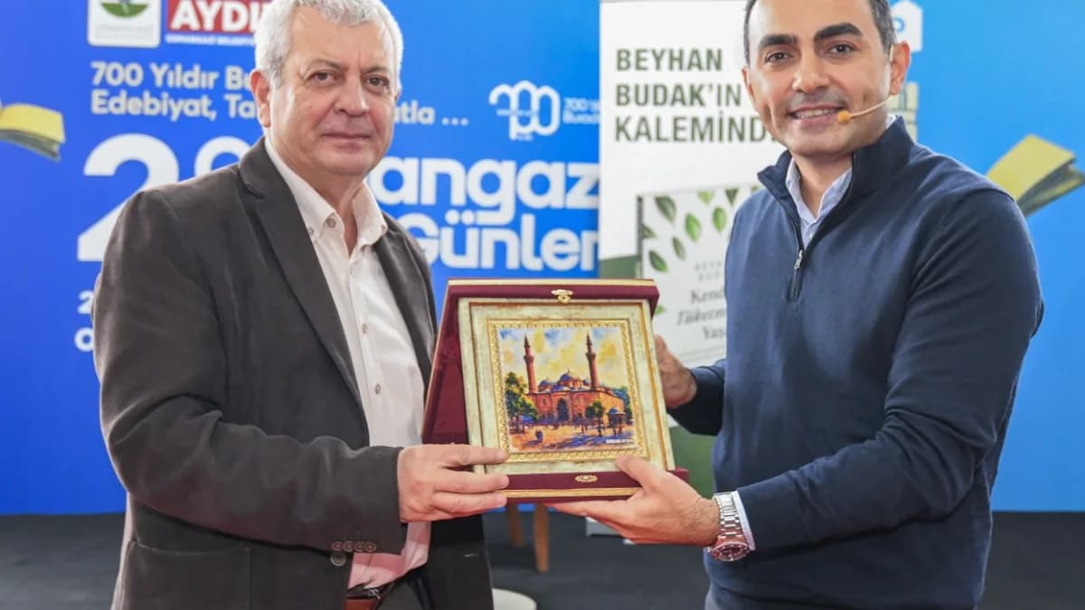 Osmangazi Kitap Günleri’nde Edebiyat, Psikoloji ve Bilim Konuşuldu