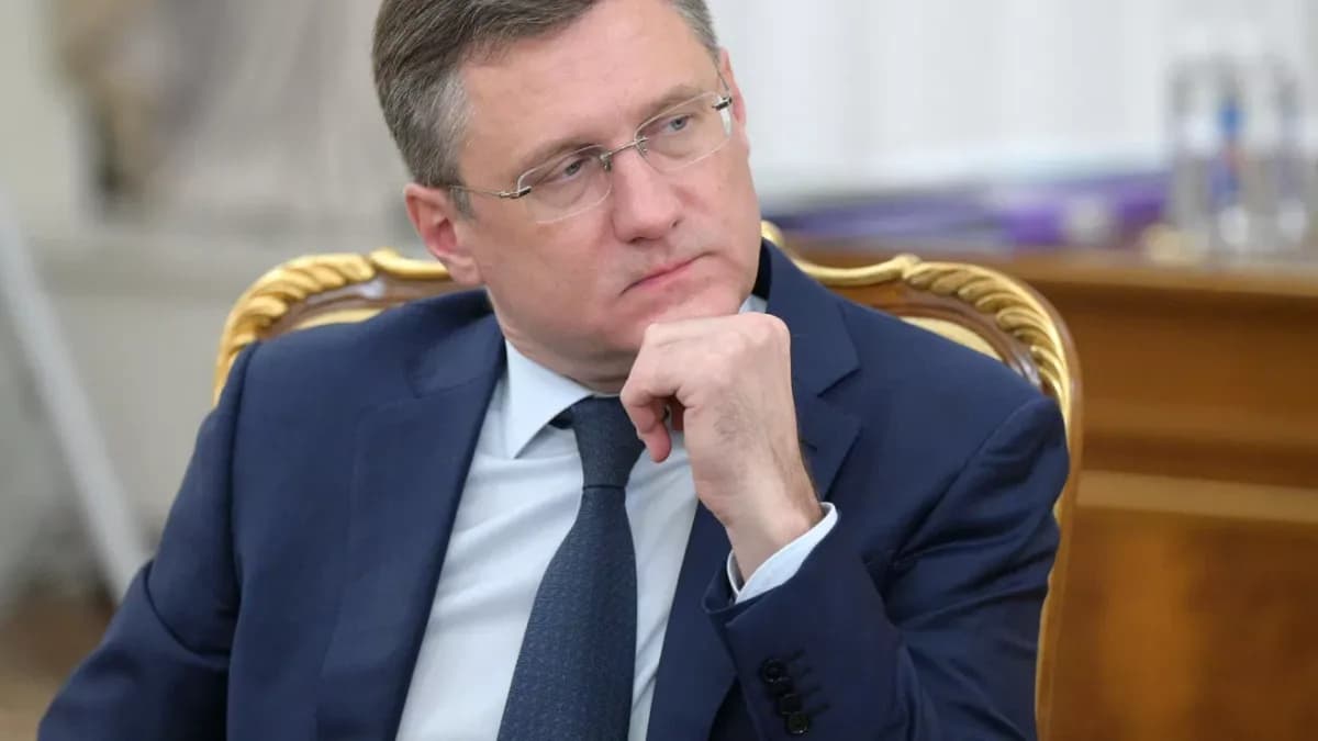 Novak: Hürmüz’de petrol sevkiyatı başlarsa piyasa 1,5 yılda dengelenebilir