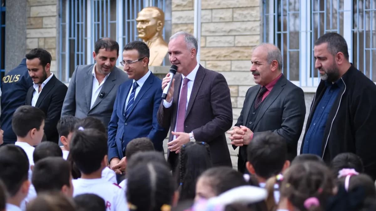 Yeniceköy’de 750 Öğrenci İnegölspor Formasına Kavuştu