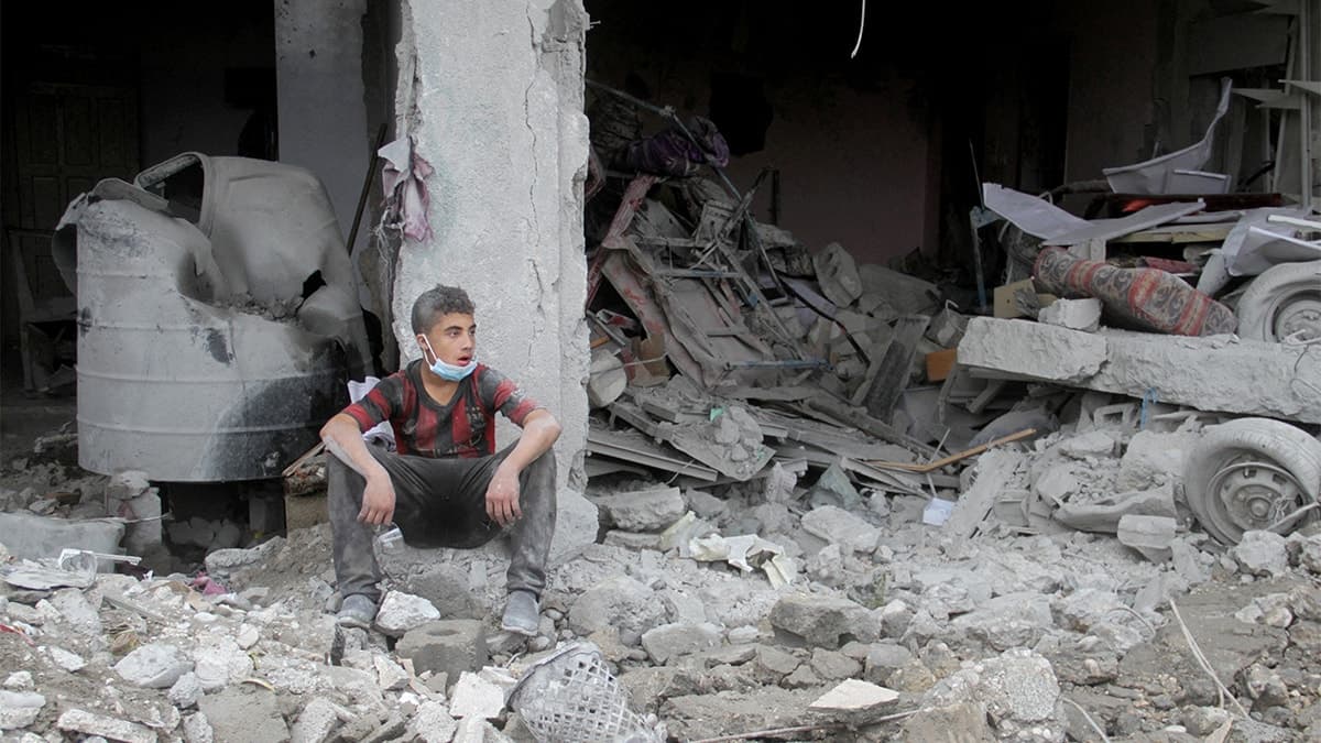 Gazze'de saldırılar devam ediyor: 15 kişi öldü