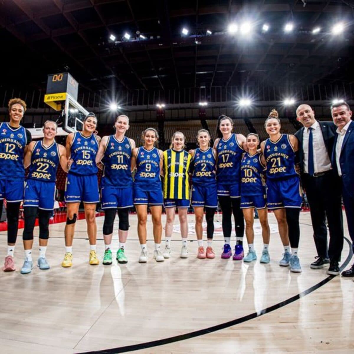 Fenerbahçe Opet, namağlup lider bitirdi!