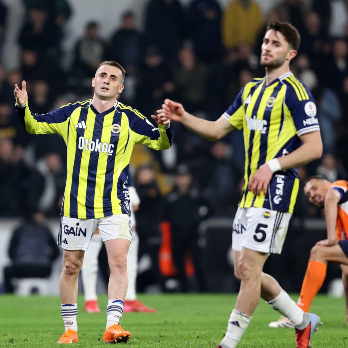 F.Bahçe'de şampiyonluk havası yok!