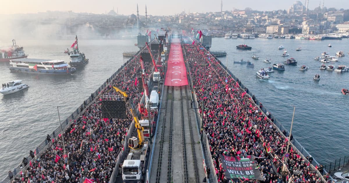 Filistin'e destek İsrail'e "Dur" demek için 3. Galata buluşması
