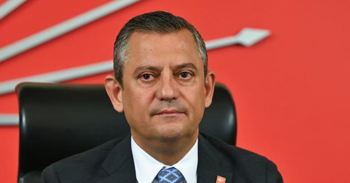 Özel'den Fenerbahçe'ye kutlama