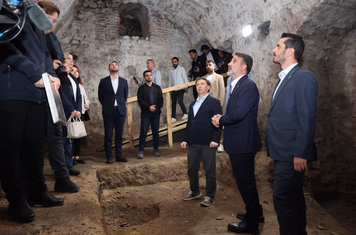 Büyükşehir’den Tophane’de tarihi miras için yeni adım2