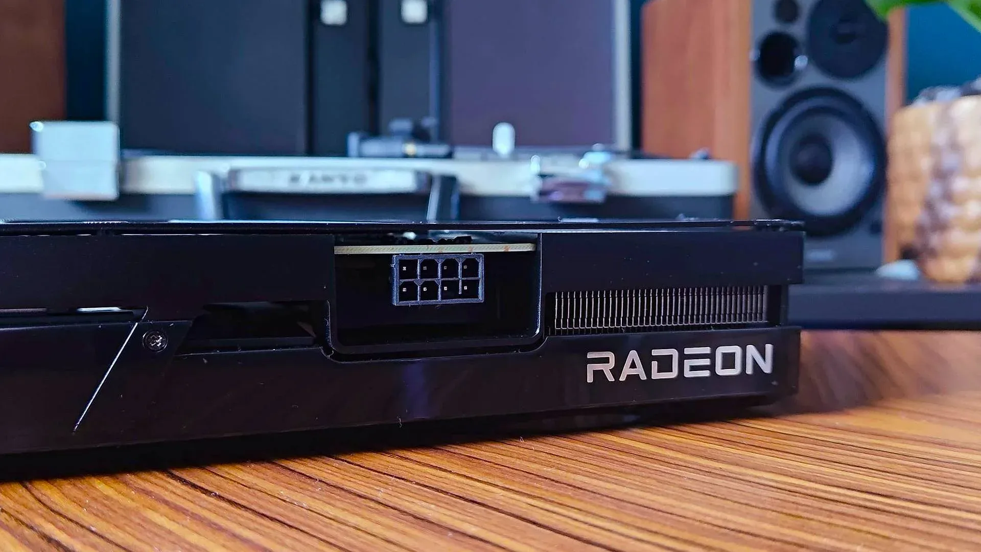 AMD Radeon RX 9050 4 GB resmen tanıtıldı