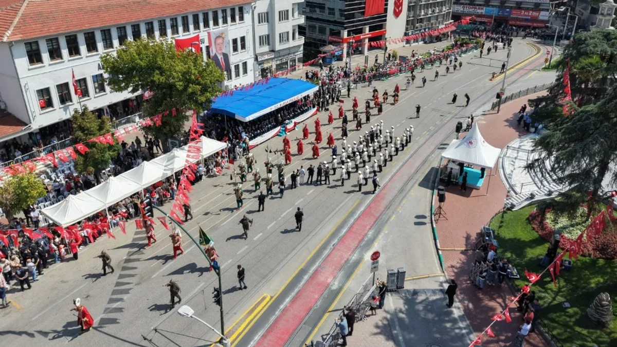 Bursa’da 30 Ağustos Coşkusu Protokol ve Halk Tek Yürek