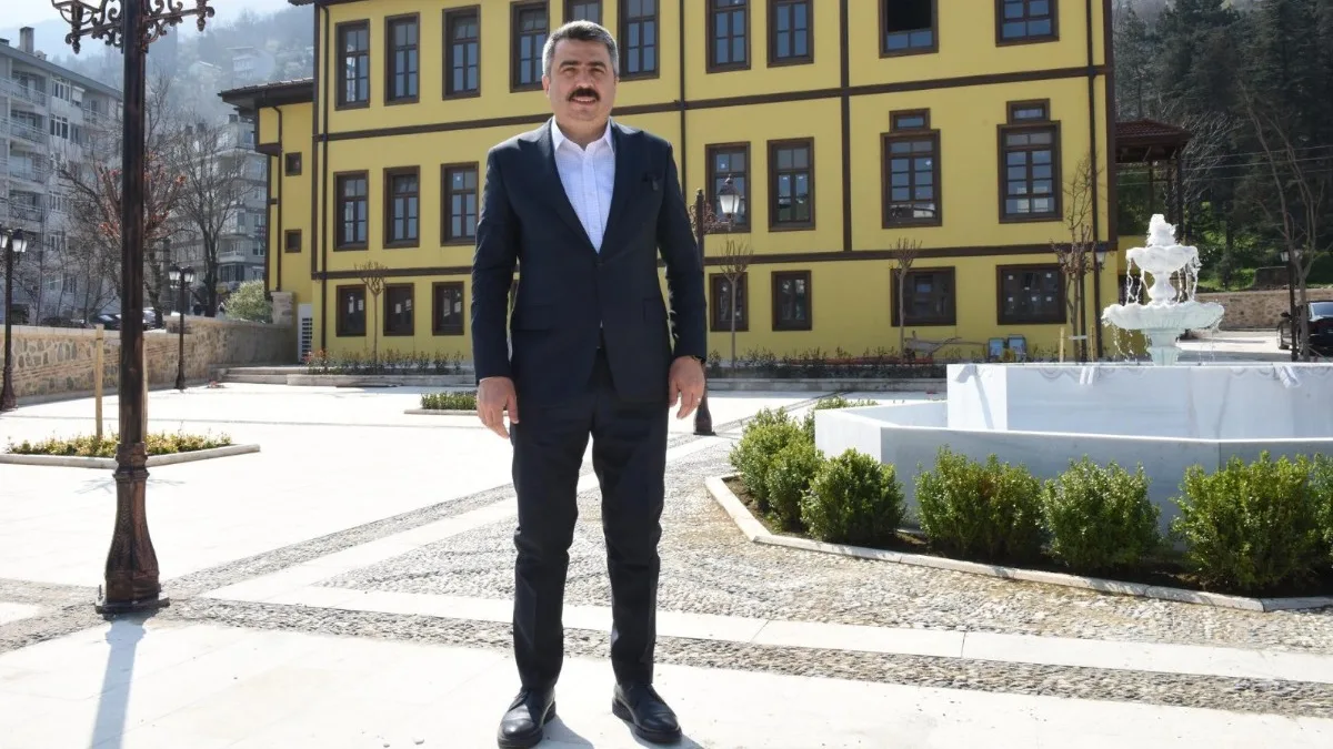 Alev Alatlı Şehir Düşünce ve Sanat Merkezi’ne yoğun ilgi