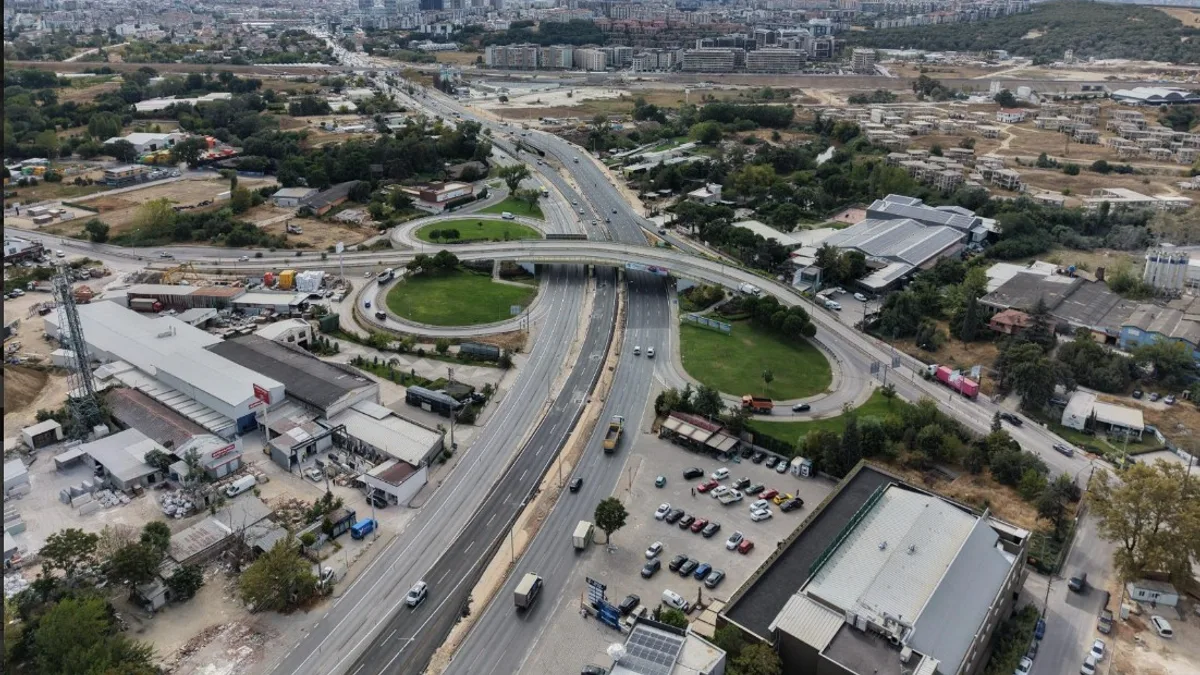 Geçit Köprüsü ve bağlantı yolları çift yönlü trafiğe açıldı