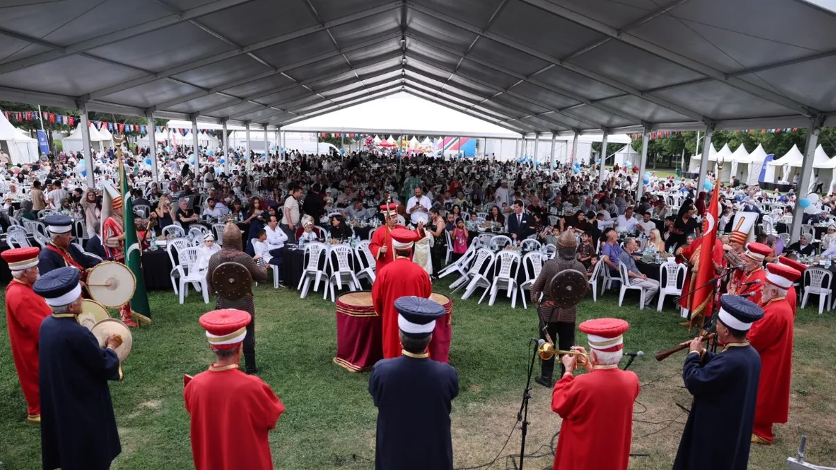 Merinos Parkı’nda bayram havası yaşandı