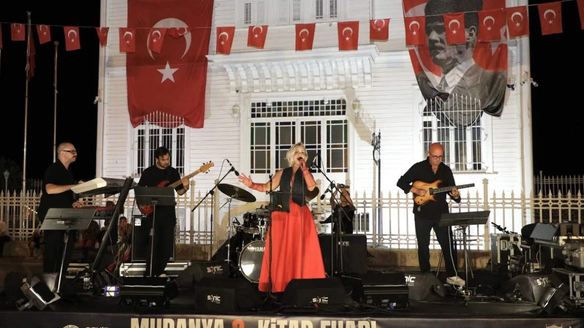 Mudanya beş gün boyunca kültür sanatın merkezi oldu