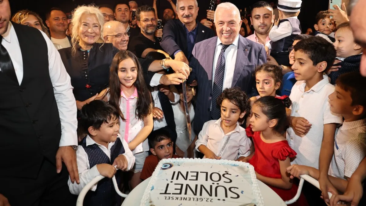 Nilüfer’de 145 çocuk için sünnet şöleni Aileler unutulmaz bir gece yaşadı