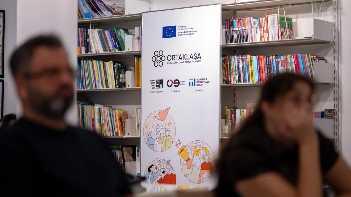 Ortaklaşa Programı’ndan Romangal’a önemli destek. Avrupa Birliği destekli Ortaklaşa Kültür, Diyalog ve Destek Programı kapsamında Romangal Projesi, hibe almaya hak kazanan dört projeden biri oldu.