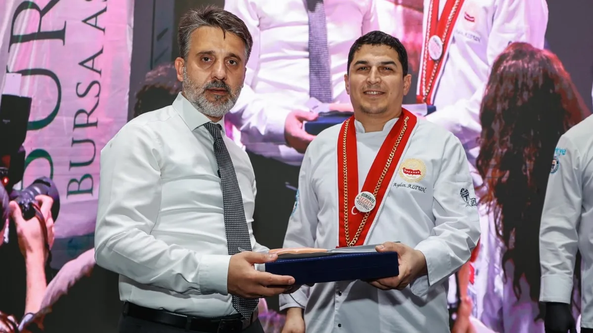 Şahin Biba mutfağa girdi Bursa lezzetinin sırrını açıkladı