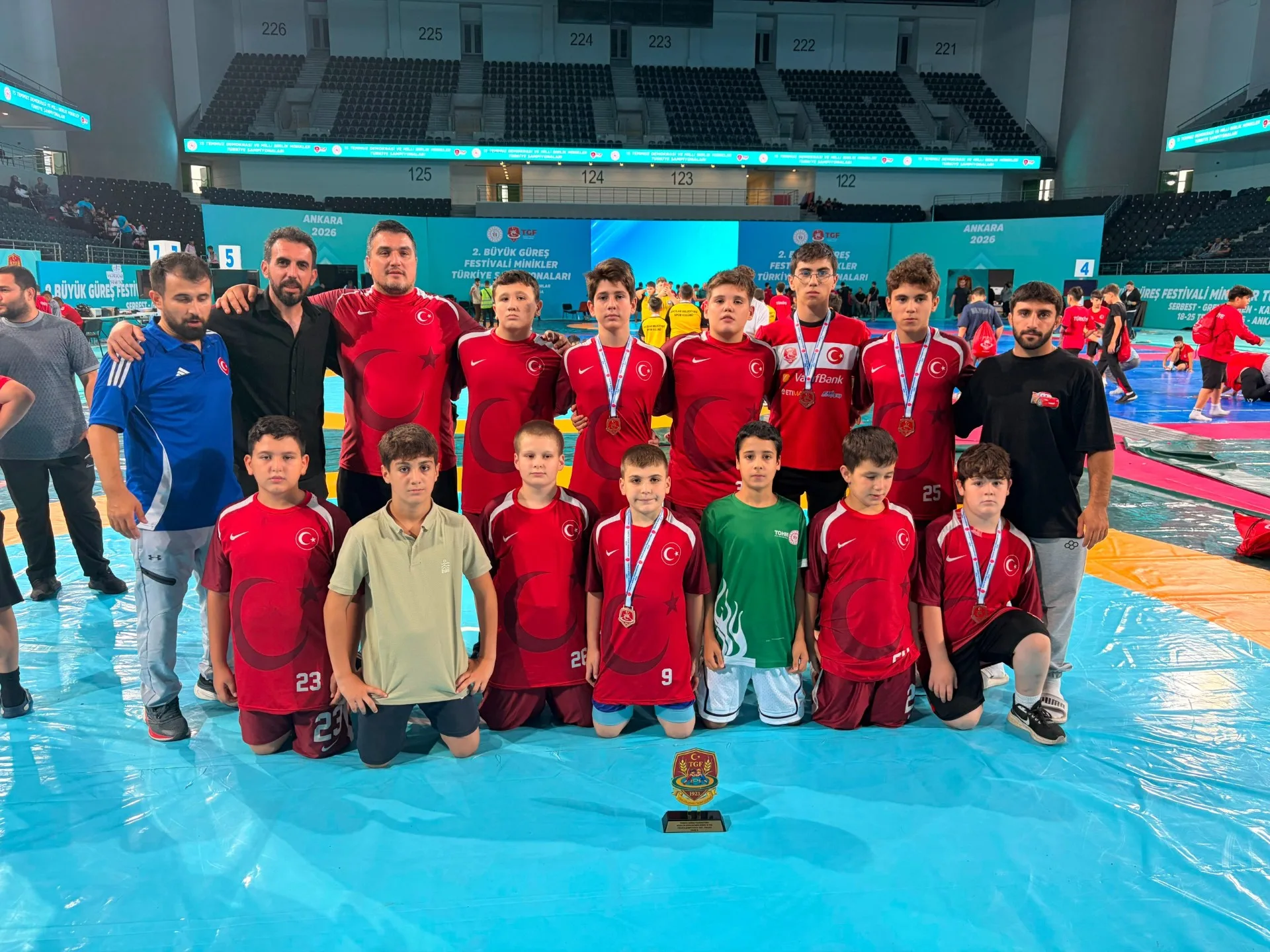Osmangazi Belediyespor Uluslararası Turnuvada 5 Madalya Kazandı