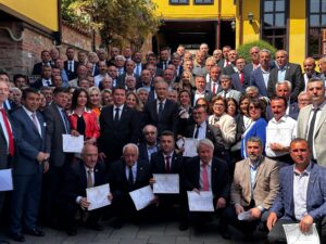 Osmangazi mahalle muhtarları mazbatalarını aldı