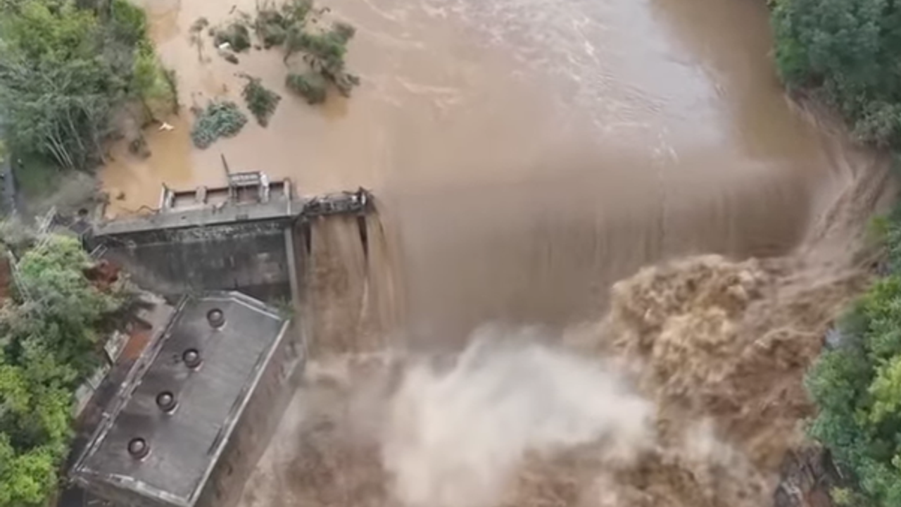 64 can kaybı: Milyonlarca insan elektriksiz kaldı!