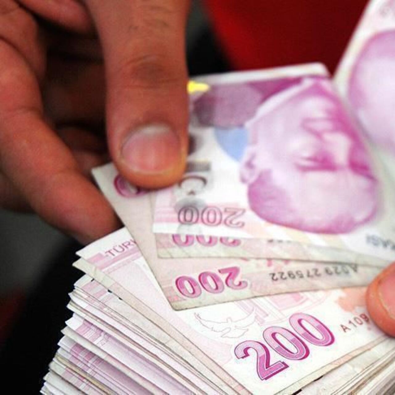 Açlık sınırı 20 bin TL’ye dayandı