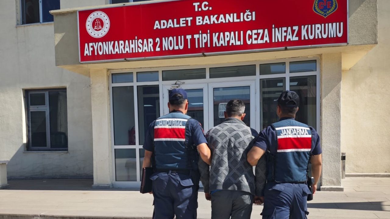 Afyonkarahisar’da kaçak şahıs yakalandı