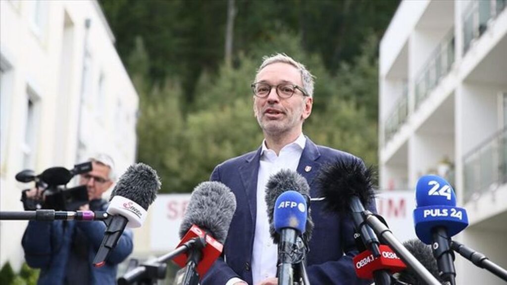 Avusturya’da aşırı sağ seçimi kazandı: Seçimlerdeki sıcak gelişmeler dikkat çekti!